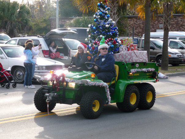 xmas gator