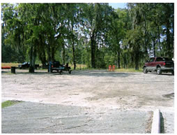 Steel Bridge Boat Landing parking